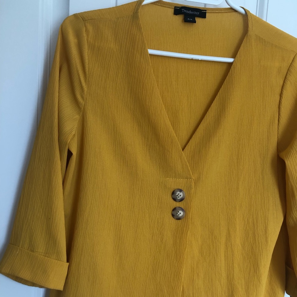 Blouse mustard ocre flowy